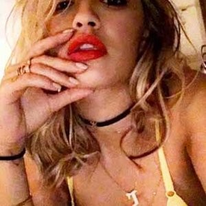 Rita Ora Selfies (2 Photos) – Leaked Nudes