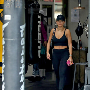 Hot Naked Celeb Rita Ora 037 pic