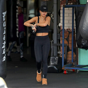 Free nude Celebrity Rita Ora 039 pic