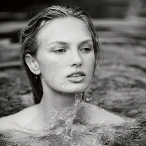 Celeb Naked Romee Strijd 056 pic