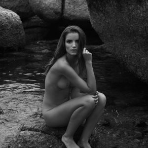 Celebrity Nude Pic Roos van Montfort 006 pic