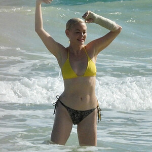 Newest Celebrity Nude Rose McGowan 034 pic