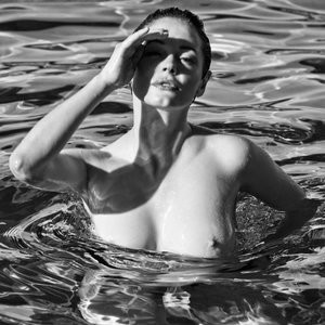 Rose McGowan Nude (4 Photos) – Leaked Nudes