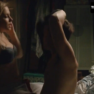 Leaked Celebrity Pic Rose McIver 041 pic