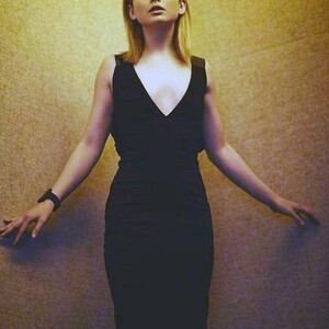 Naked Celebrity Rose McIver 096 pic