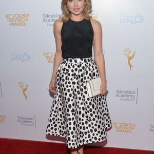 Nude Celeb Rose McIver 132 pic