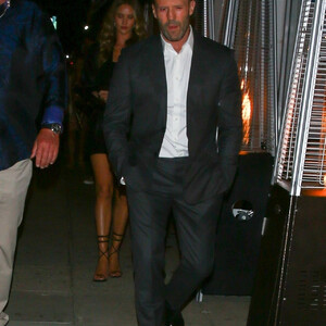 Naked celebrity picture Rosie Huntington-Whiteley 028 pic