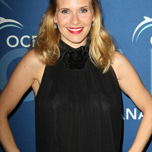 Famous Nude Sally Pressman 011 pic