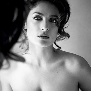 Naked Celebrity Salma Hayek 148 pic