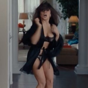 Salma Hayek Sexy (6 Pics + Video) – Leaked Nudes