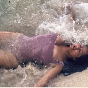 Salma Hayek Sexy (9 Photos) – Leaked Nudes