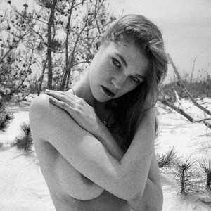Celebrity Leaked Nude Photo Samantha Gradoville 007 pic