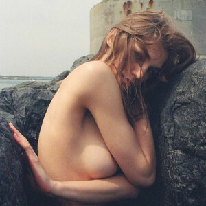 Naked Celebrity Pic Samantha Gradoville 011 pic
