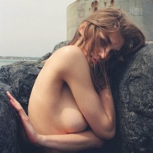 Celebrity Leaked Nude Photo Samantha Gradoville 006 pic