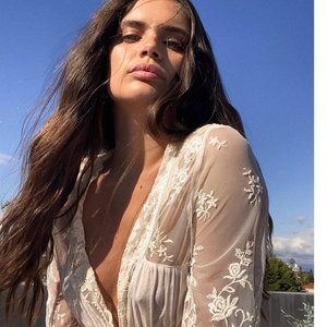 Sara Sampaio Greets the Delivery Guy in a Bikini as She Receives Her Lunch Order (11 Photos) - Leaked Nudes