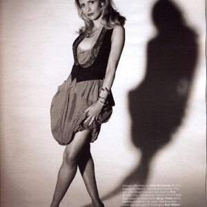 Celeb Nude Sarah Michelle Gellar 021 pic