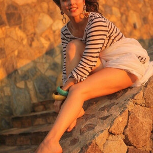 Nude Celeb Pic Sati Kazanova 052 pic