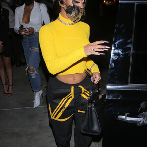 Saweetie Makes a Bold Statement in Yellow as She Arrives for Dinner in WeHo (15 Photos) - Leaked Nudes