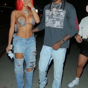 Saweetie & Quavo Spend the Night Out on theTown in WeHo (33 Photos) – Leaked Nudes