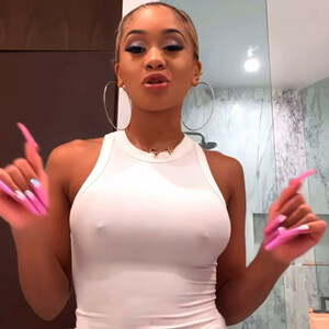 Saweetie Shows Off Her Tits (5 Pics + Video) – Leaked Nudes