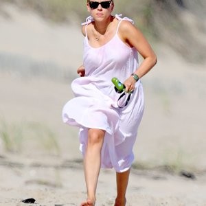 Free Nude Celeb Scarlett Johansson 006 pic