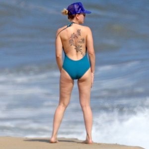 Free Nude Celeb Scarlett Johansson 002 pic