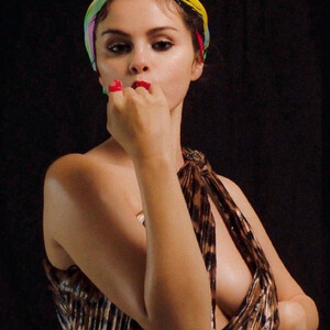 Celebrity Leaked Nude Photo Selena Gomez 083 pic