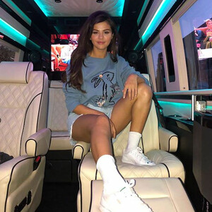 Real Celebrity Nude Selena Gomez 091 pic