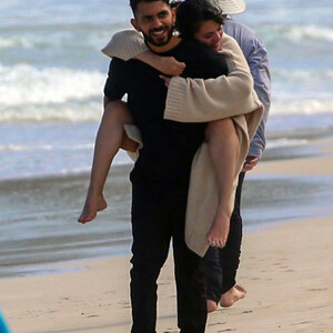 Famous Nude Selena Gomez 136 pic