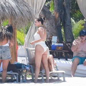 Celebrity Leaked Nude Photo Selena Gomez 082 pic