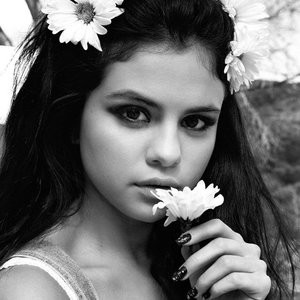 Leaked Celebrity Pic Selena Gomez 002 pic