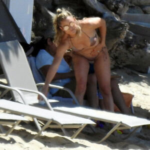Real Celebrity Nude Kate Hudson 009 pic