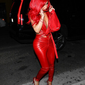 Best Celebrity Nude Nikita Dragun 028 pic