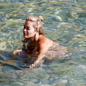 Famous Nude Rita Ora 105 pic