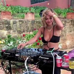 Sexy Rita Ora Plays Her DJ Set During a Party in Ibiza (8 Photos) – Leaked Nudes