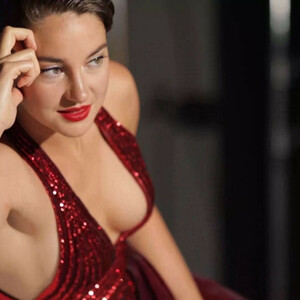 Celebrity Nude Pic Shailene Woodley 113 pic
