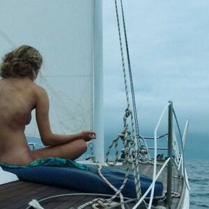 nude celebrities Shailene Woodley 126 pic