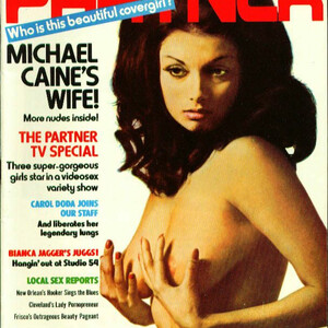 nude celebrities Shakira Caine 004 pic
