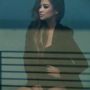 Nude Celebrity Picture Shay Mitchell 082 pic