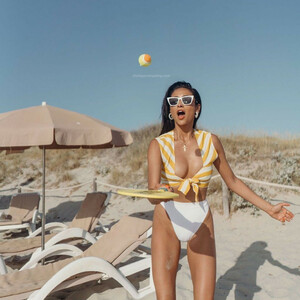 Celeb Naked Shay Mitchell 107 pic