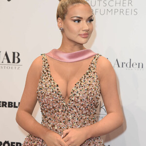 Celebrity Nude Pic Shirin David 002 pic