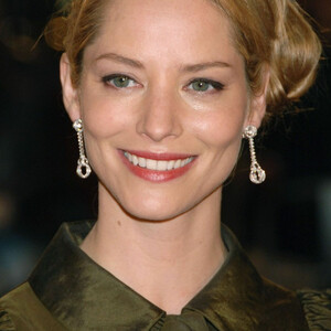 Hot Naked Celeb Sienna Guillory 006 pic