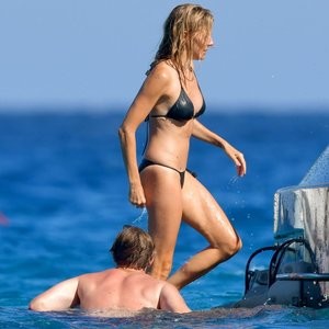 Nude Celeb Pic Sienna Miller 016 pic