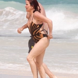 Real Celebrity Nude Perla Ferrar Hudson 014 pic