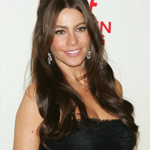 Free nude Celebrity Sofia Vergara 032 pic
