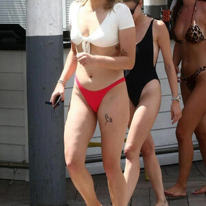 Celebrity Leaked Nude Photo Sophie Turner 071 pic