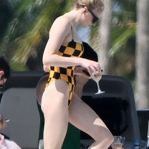 Nude Celebrity Picture Sophie Turner 131 pic