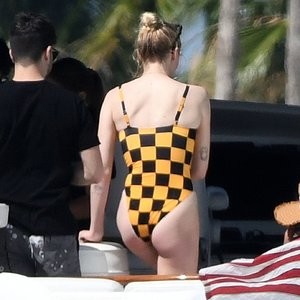 Sophie Turner Sexy (179 Photos) - Leaked Nudes