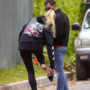 Celebrity Nude Pic Sophie Turner 083 pic