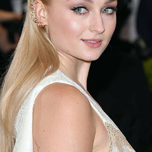 Best Celebrity Nude Sophie Turner 092 pic